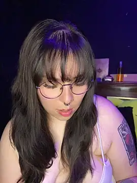 Solo yoss online show from June 25, 2026, 6:18 am