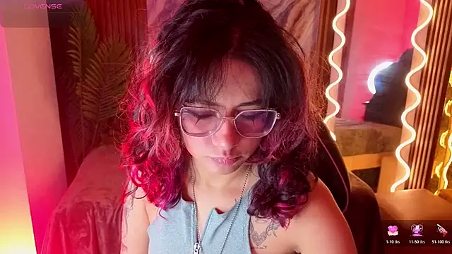 kristen tay online show from June 19, 2026, 2:50 am