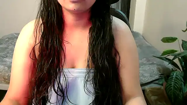 megancatluna online show from March 11, 2026, 4:06 am