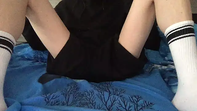 YourDreeamxh online show from February 14, 2025, 8:21 am