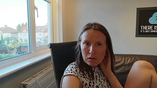 eatmypie69 online show from June 21, 2026, 7:52 pm