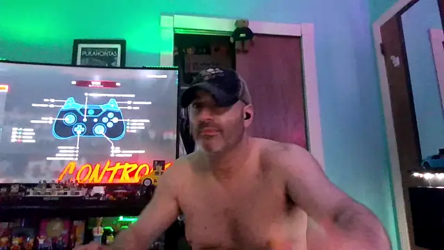 Novabear6996 online show from June 29, 2026, 7:15 am
