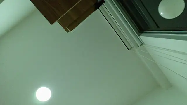 iiangel  online show from April 7, 2026, 2:13 am