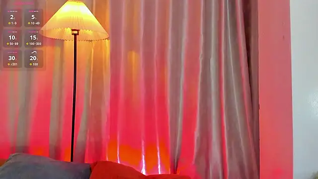 iiangel  online show from March 8, 2026, 4:49 am