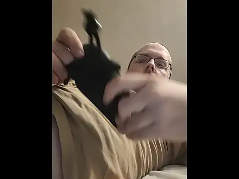 Snapshot of taterae chatting on November 12, 2025, 7:12 am taterae online show from November 12, 2025, 7:12 am