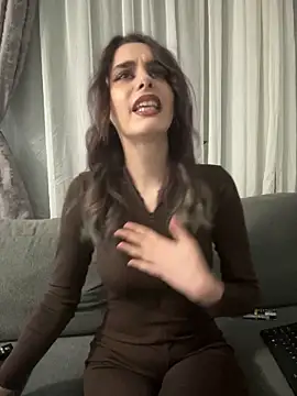 Mazzekyn online show from March 18, 2026, 6:42 pm