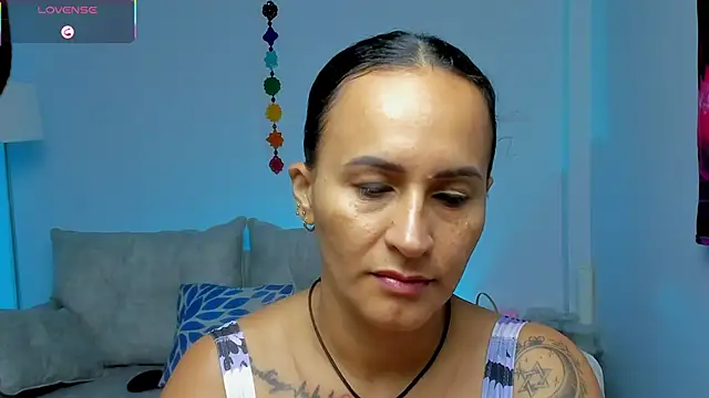 Sara Charmy online show from April 25, 2026, 10:40 am