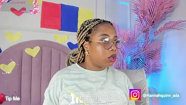 Hanaahquinn online show from June 26, 2026, 11:38 am