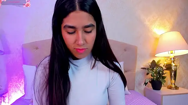 Mia Montess online show from June 2, 2026, 1:00 pm