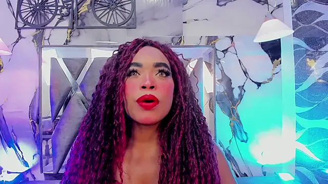 CandyMartinez  online show from June 12, 2026, 6:16 pm