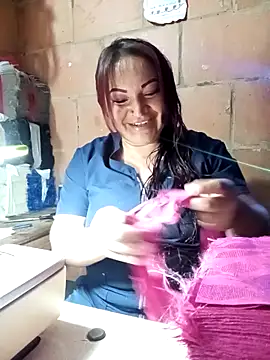 isis milove online show from March 10, 2026, 11:25 am