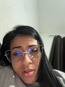 jheicylli online show from June 14, 2026, 2:24 am