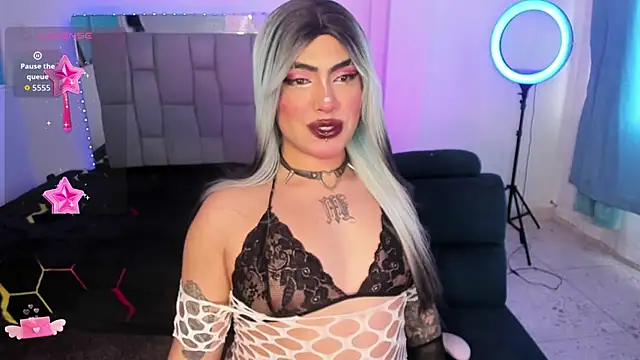 Sophie whitexxx online show from June 15, 2026, 7:46 pm