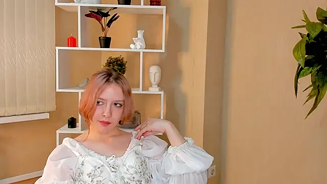 Snapshot of EsmeDecoursey chatting on March 9, 2025, 6:11 pm EsmeDecoursey online show from March 9, 2025, 6:11 pm