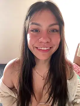 -Selene- online show from May 12, 2026, 6:58 pm