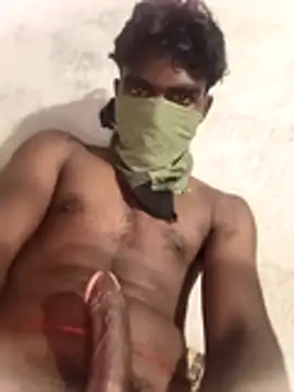 Snapshot of PolarFriend0 chatting on April 6, 2026, 6:25 am PolarFriend0 online show from April 6, 2026, 6:25 am