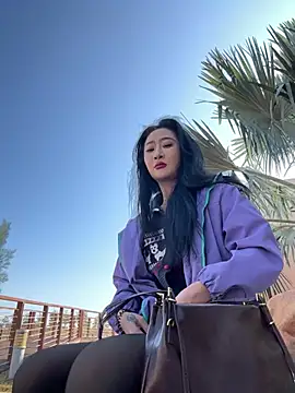 Snapshot of linger-23 chatting on January 15, 2026, 6:17 am linger-23 online show from January 15, 2026, 6:17 am