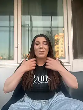 Natasha Cameron22 online show from May 29, 2026, 5:41 pm