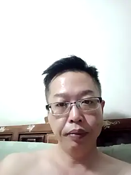 akumasian online show from April 17, 2026, 8:44 pm