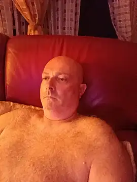Alexis Bull online show from July 5, 2026, 12:37 am