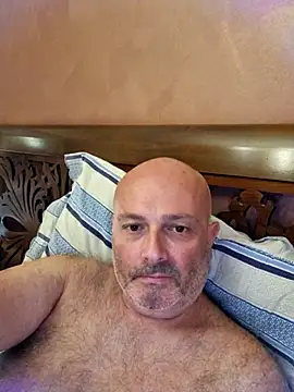 Alexis Bull online show from July 10, 2026, 5:46 pm