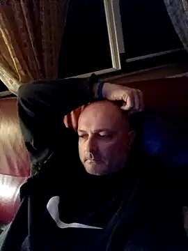 Alexis Bull online show from February 26, 2026, 11:27 pm