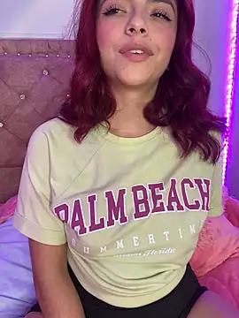 Snapshot of Young_Lau_ chatting on March 22, 2025, 4:24 am Young Lau online show from March 22, 2025, 4:24 am