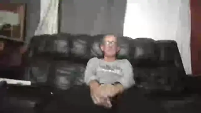 Lovyourpuss online show from June 26, 2026, 1:50 pm
