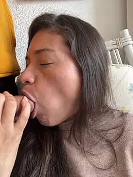 Snapshot of kate_rabittsex chatting on March 3, 2026, 10:33 am kate rabittsex online show from March 3, 2026, 10:33 am