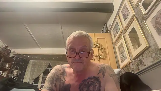 poggles online show from July 15, 2026, 9:44 pm