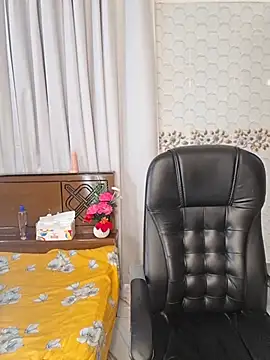 Snapshot of Bristy- chatting on June 30, 2026, 4:29 pm Bristy- online show from June 30, 2026, 4:29 pm