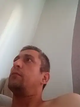 cnralcz online show from July 2, 2026, 3:40 pm
