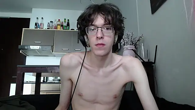 LovesomeCookie online show from October 9, 2025, 8:04 am