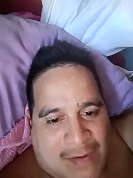 reguetones92 online show from May 20, 2026, 6:49 pm