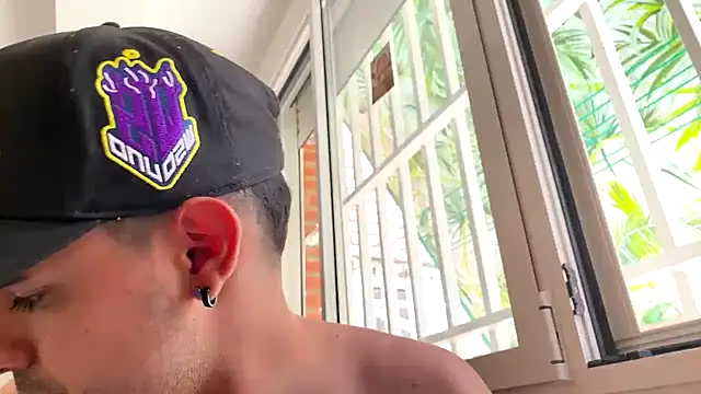 joseemontilla online show from June 25, 2026, 12:32 pm