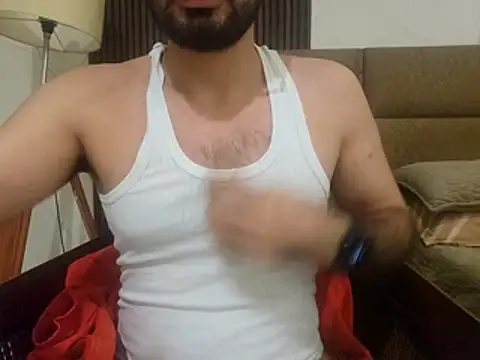 mlove902 online show from February 14, 2026, 11:32 am