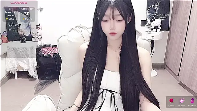-EEBABY online show from July 8, 2026, 5:35 pm