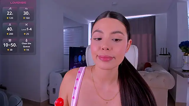 MeganScott online show from November 17, 2025, 9:19 pm