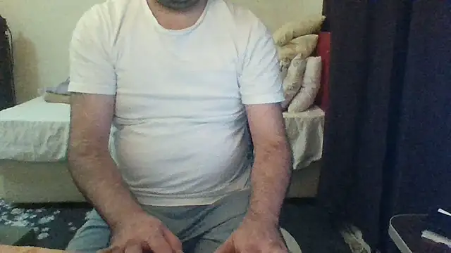 st206boy online show from June 17, 2026, 12:00 am
