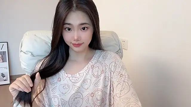 suki-1 online show from June 14, 2026, 7:20 am