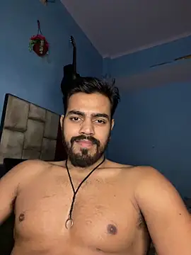 Snapshot of fireboyyyyy chatting on December 17, 2025, 12:04 am fireboyyyyy online show from December 17, 2025, 12:04 am