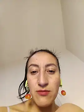 Oriana111 online show from June 15, 2026, 9:58 pm