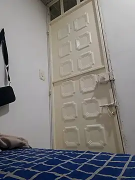 Thonixxx mr online show from April 22, 2026, 11:33 pm