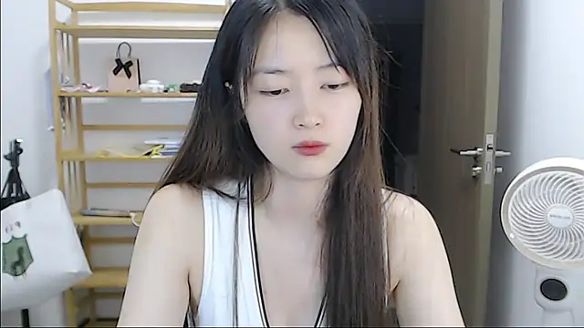Mimi-cnbaby online show from May 20, 2026, 2:25 pm