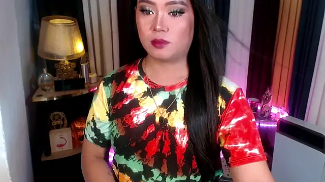 YourSweet-mich online show from June 14, 2026, 7:15 pm