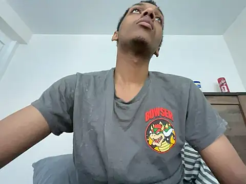 Snapshot of zeeeky_33deep chatting on July 2, 2026, 5:57 am zeeeky 33deep online show from July 2, 2026, 5:57 am