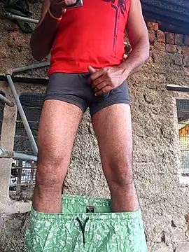 Sunny cute love online show from December 18, 2025, 12:09 pm