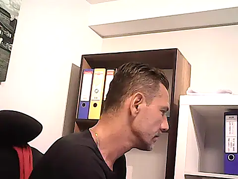 mastercharisma35 online show from June 3, 2026, 3:39 pm