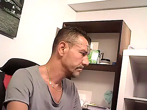 mastercharisma35 online show from June 17, 2026, 11:42 am