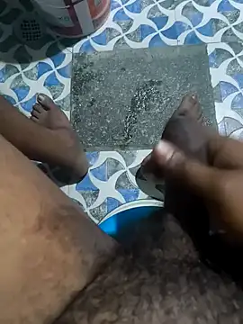 coocon2020 online show from October 28, 2025, 1:39 am